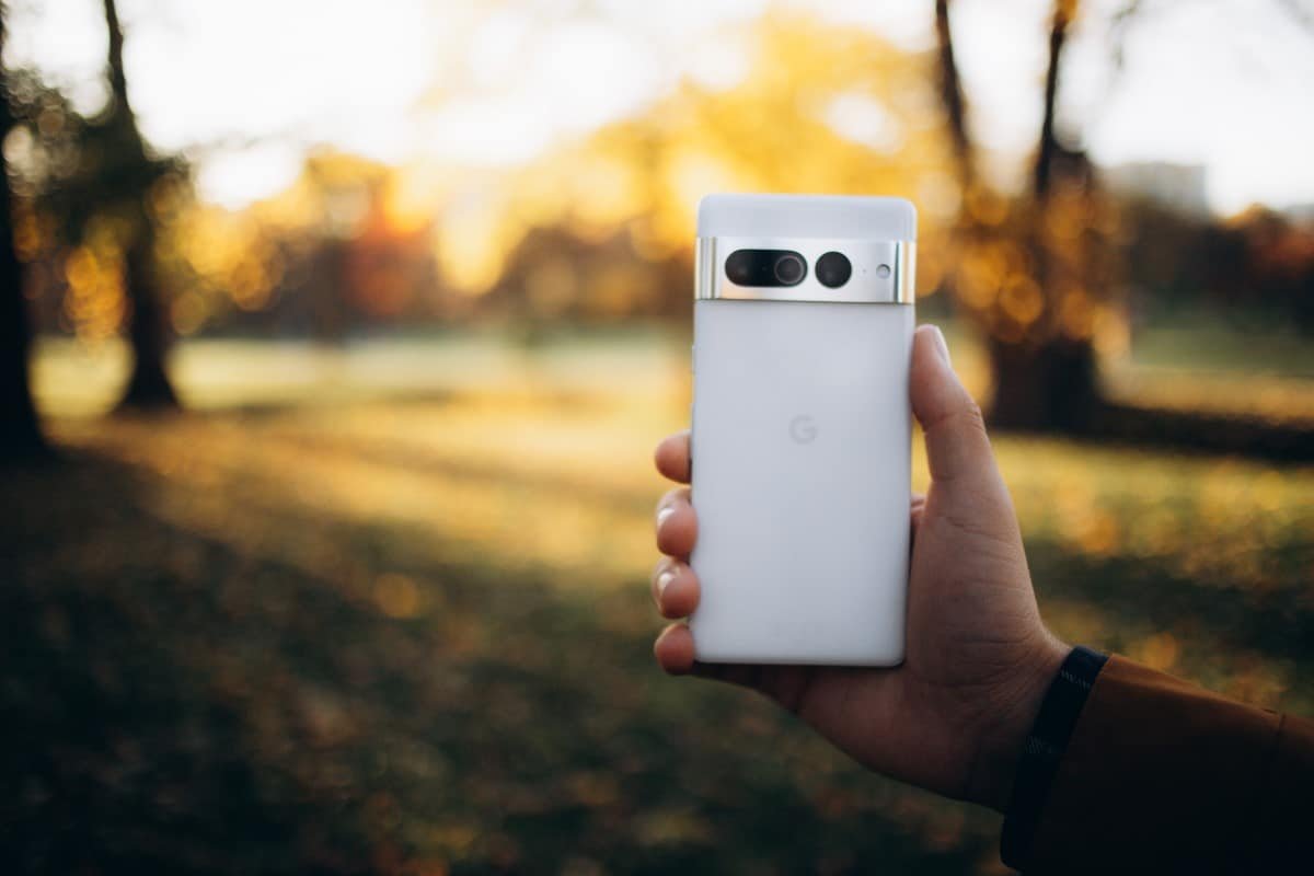 Google Photos Siapkan Fitur Video Unblur dengan Teknologi AI untuk Seri Pixel 8